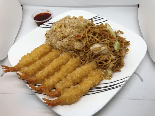 C8. Tempura Shrimp Combo.